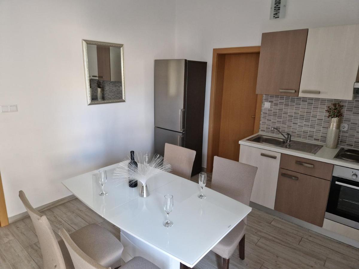 Apartments Jagoda Podstrana Ngoại thất bức ảnh
