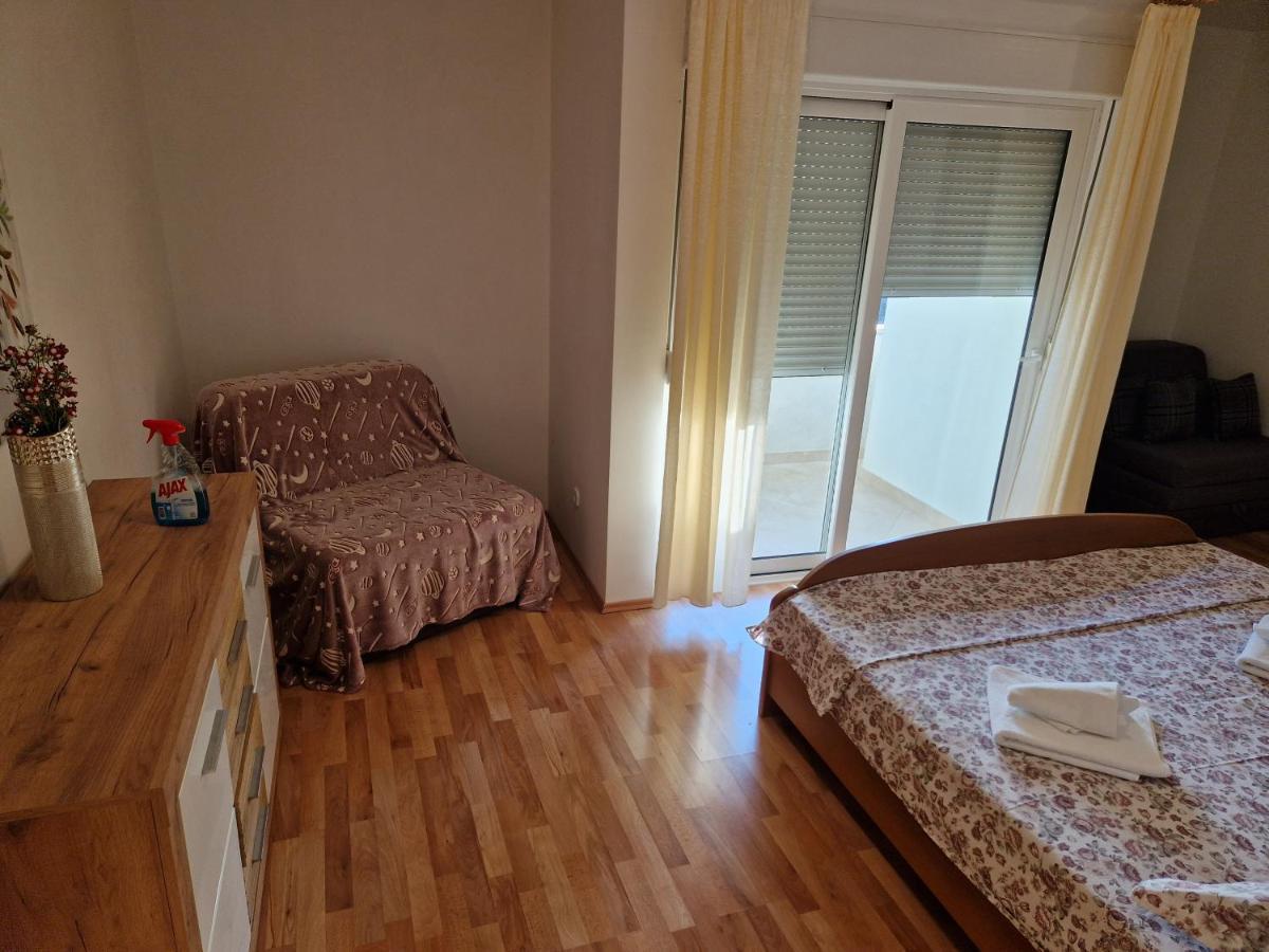 Apartments Jagoda Podstrana Ngoại thất bức ảnh
