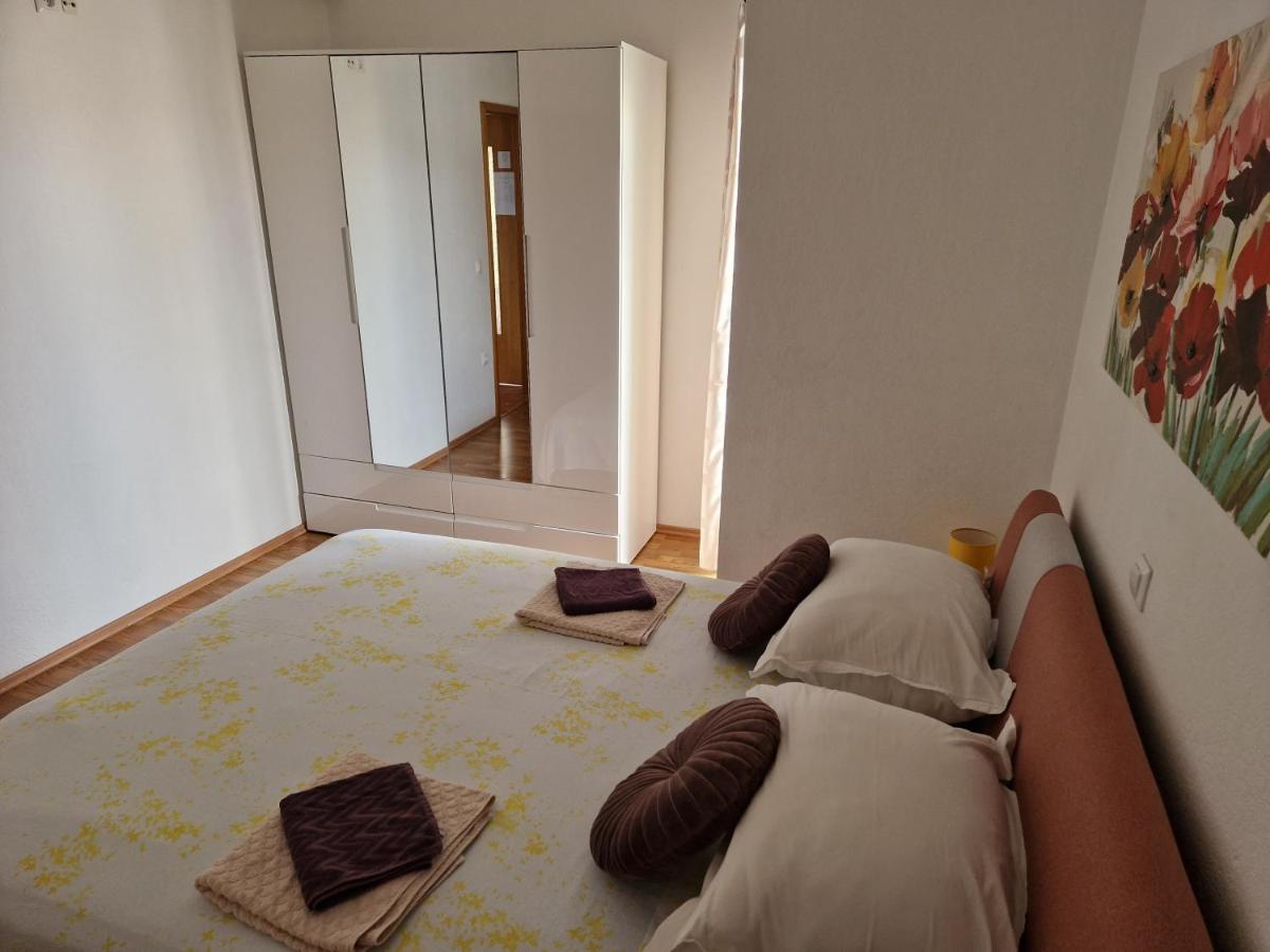 Apartments Jagoda Podstrana Ngoại thất bức ảnh