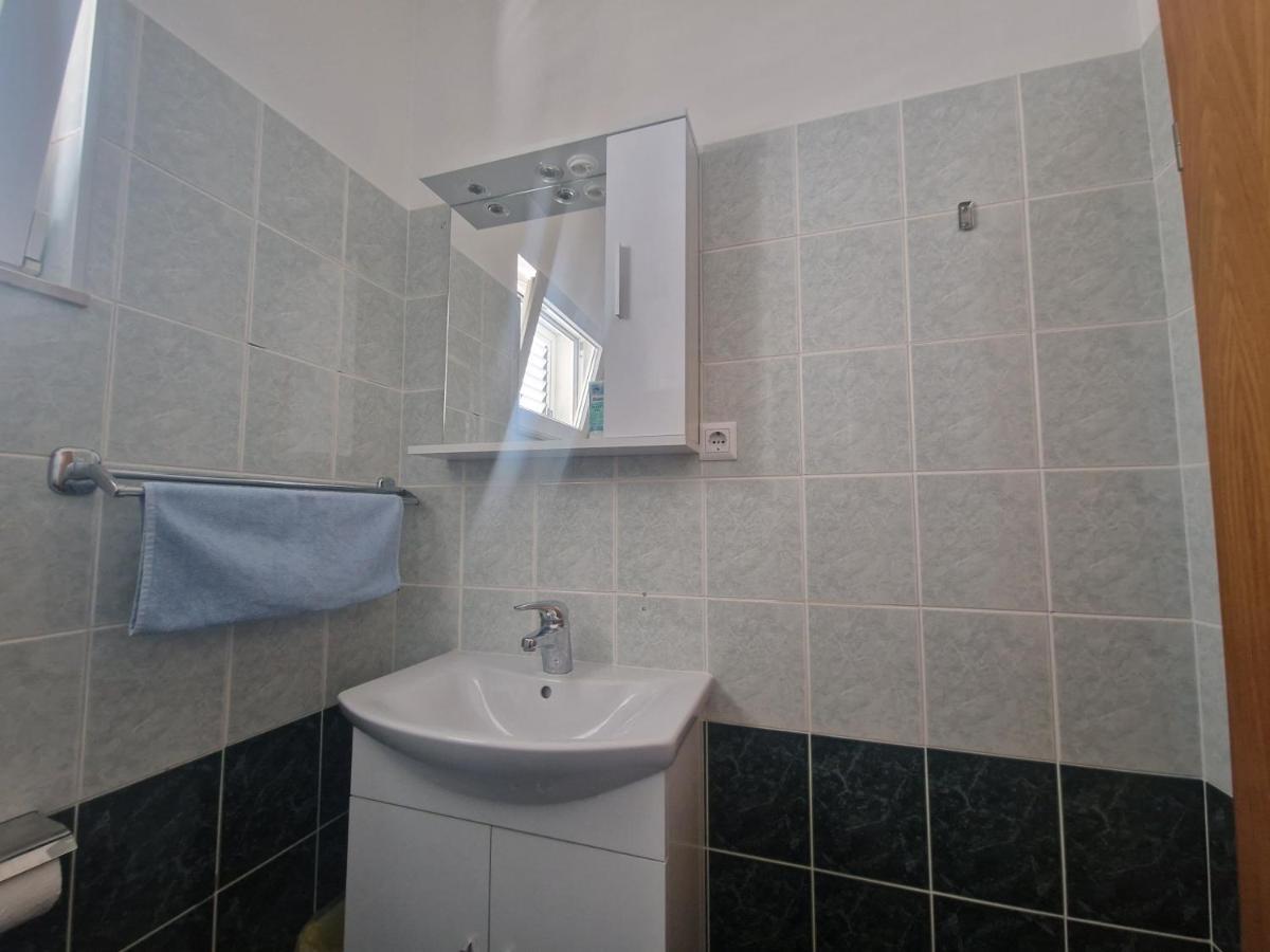 Apartments Jagoda Podstrana Ngoại thất bức ảnh