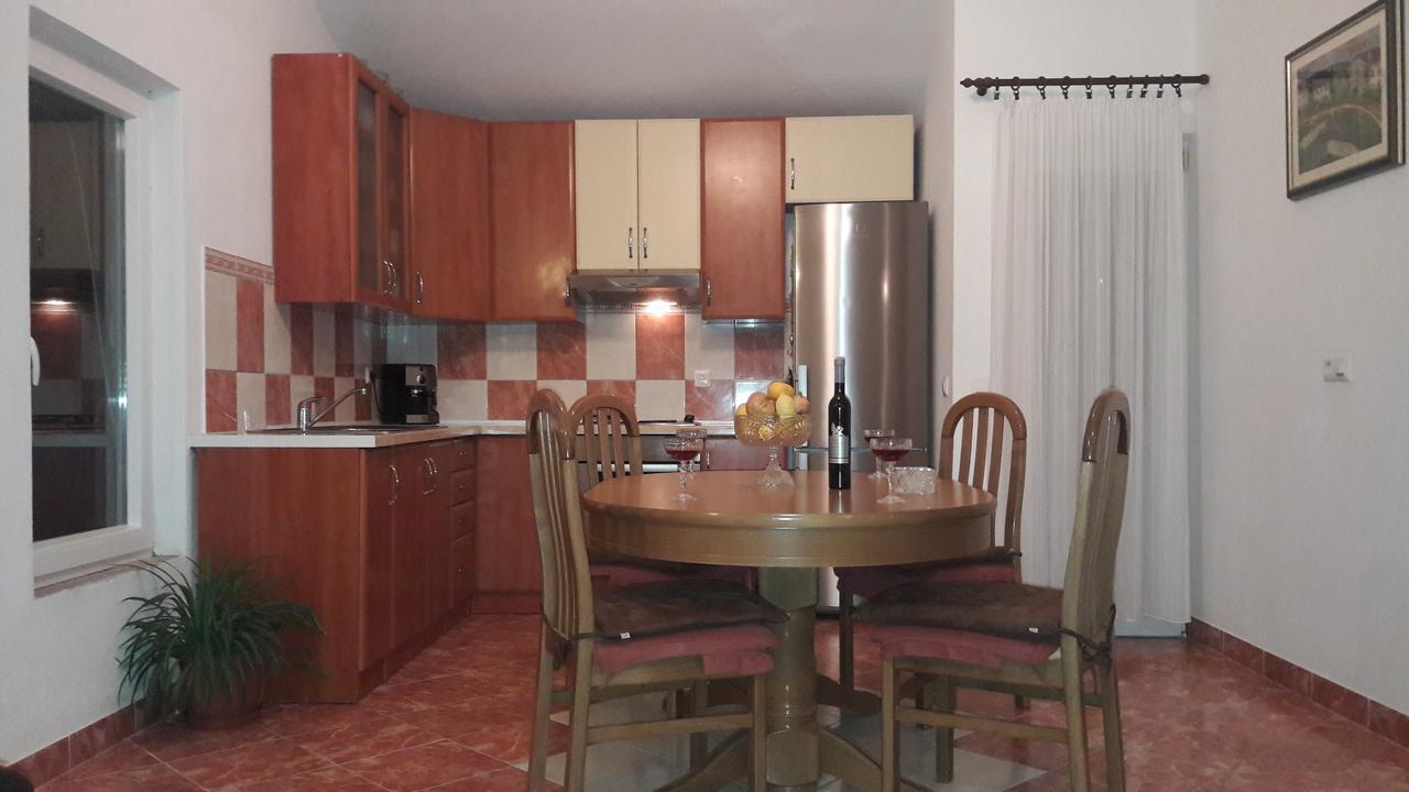 Apartments Jagoda Podstrana Ngoại thất bức ảnh